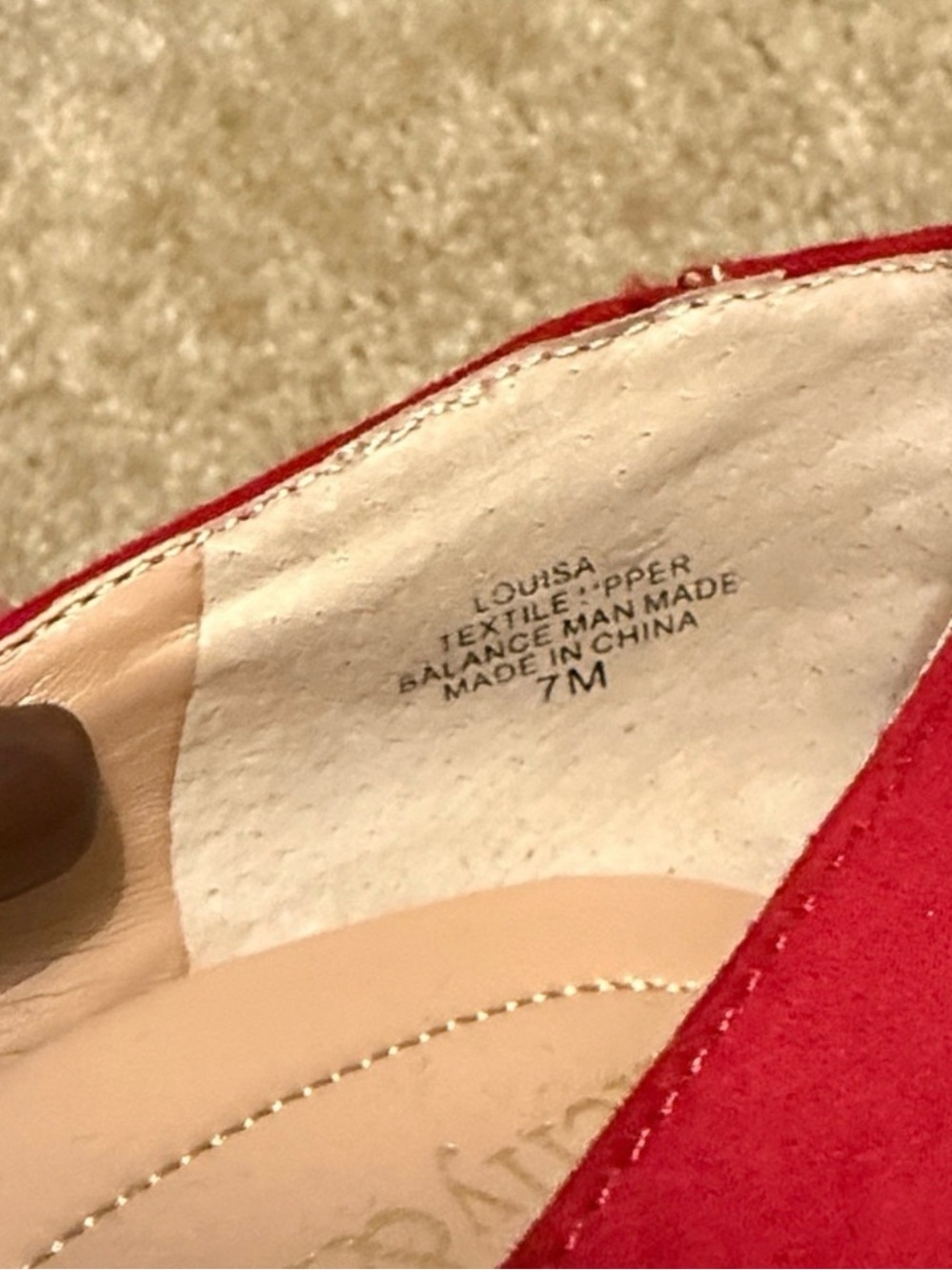 Kelly & Katie Red Pointed-Toe Bow-Back Heels - Picture 6 of 6